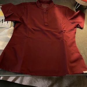 Women's Burgundy FIGS slim fit Insiza scrub top